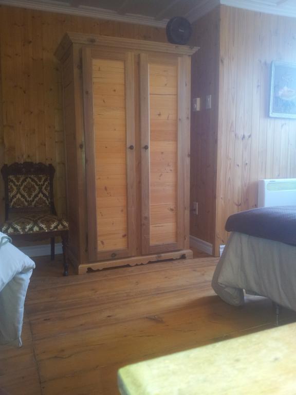 Gite Chez Gilles Levesque Saints-Anges Room photo